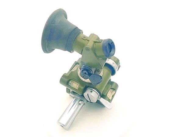 Universal scope for 60mm mortar